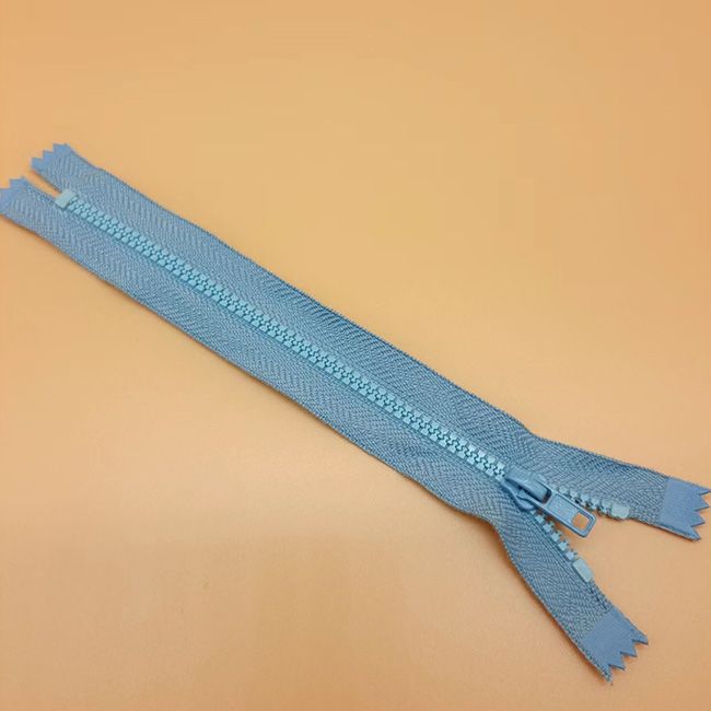 SPIFR #3 Plastic Fire Retardant Closed-End Zipper