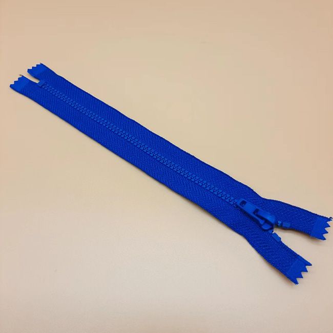 SPIFR #3 Plastic Fire Retardant Closed-End Zipper