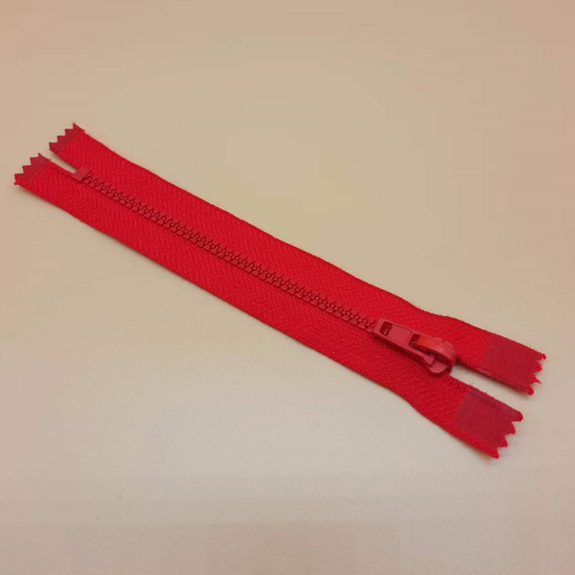 SPIFR #3 Plastic Fire Retardant Closed-End Zipper